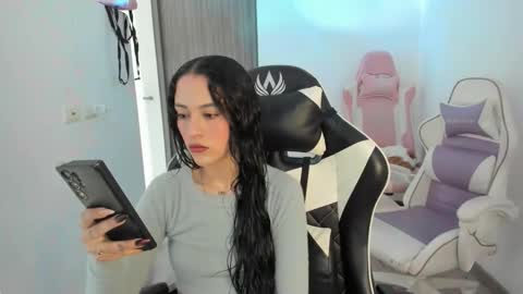 Snapshot of kaylie_xxx chatting on December 5, 2025, 7:10 pm kaylie online show from December 5, 2025, 7:10 pm