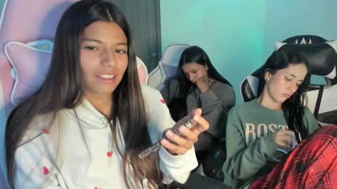 Snapshot of kaylie_xxx chatting on January 7, 2026, 9:50 pm kaylie online show from January 7, 2026, 9:50 pm