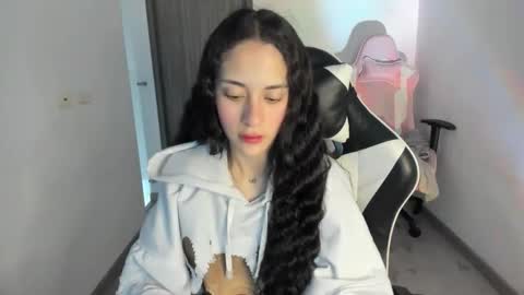 Snapshot of kaylie_xxx chatting on January 13, 2026, 11:26 am kaylie online show from January 13, 2026, 11:26 am