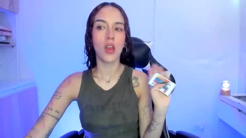 Snapshot of kaylie_xxx chatting on May 12, 2026, 6:27 pm kaylie online show from May 12, 2026, 6:27 pm