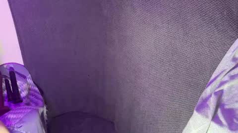 katie online show from November 15, 2025, 3:19 pm