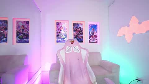 Kayra online show from March 12, 2025, 5:38 pm