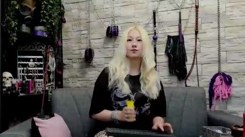 Miss Kazia online show from September 11, 2025, 12:11 am