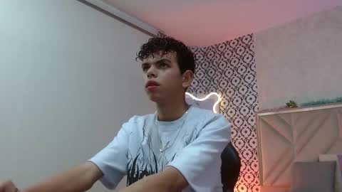  keahi  online show from March 1, 2026, 11:34 am