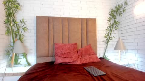 Keane online show from December 2, 2024, 10:45 pm