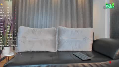 Keane online show from December 17, 2024, 11:05 pm