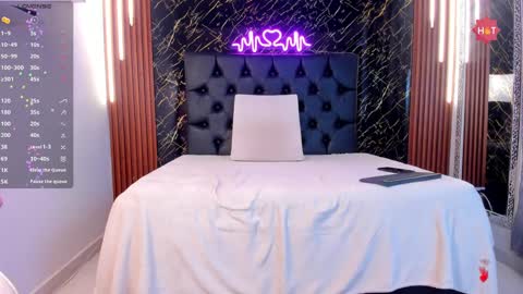 Keane online show from September 10, 2025, 12:49 pm