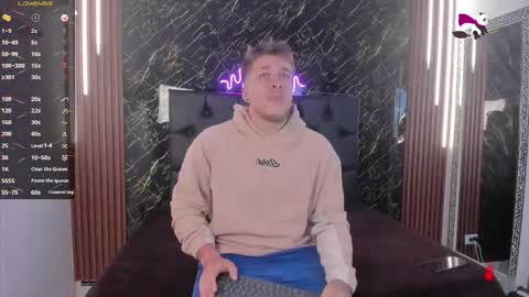 Keane online show from October 28, 2025, 12:09 pm