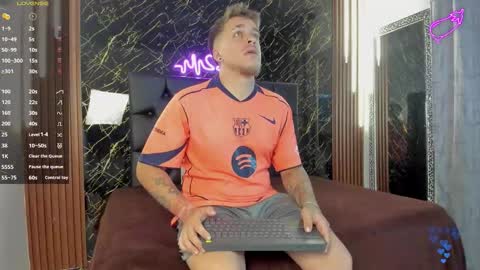 Keane online show from November 25, 2025, 12:38 pm