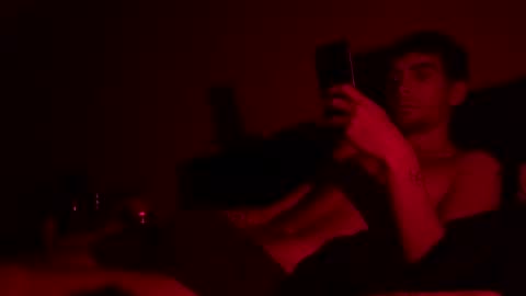 Snapshot of keanuis19 chatting on April 2, 2026, 10:57 am keanuis19 online show from April 2, 2026, 10:57 am