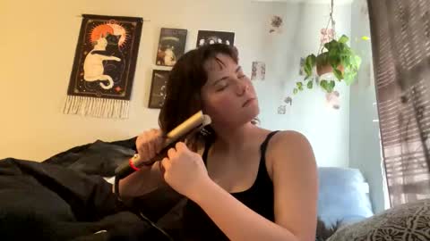 kearianwat online show from March 28, 2026, 12:49 pm