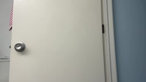 Keaton Keller online show from October 8, 2025, 4:04 pm