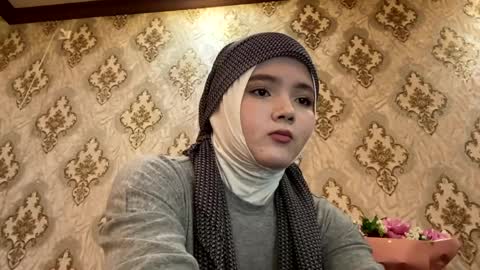 Kate online show from April 8, 2026, 6:02 am