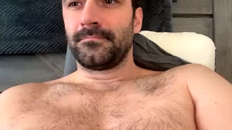 keepquietj online show from January 24, 2025, 6:25 pm