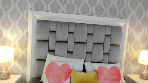 Snapshot of keiira_fox chatting on January 12, 2026, 11:26 am Keiira Fox online show from January 12, 2026, 11:26 am