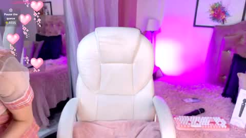    online show from April 23, 2026, 4:24 am