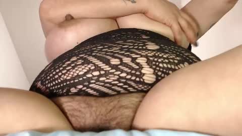 Angela online show from March 5, 2025, 10:43 pm