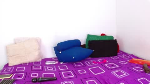 keila online show from December 22, 2024, 8:25 pm