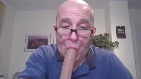 keilie1 online show from February 7, 2025, 11:24 pm