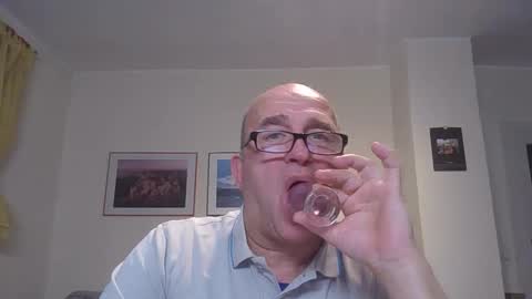 keilie1 online show from November 17, 2025, 11:21 pm