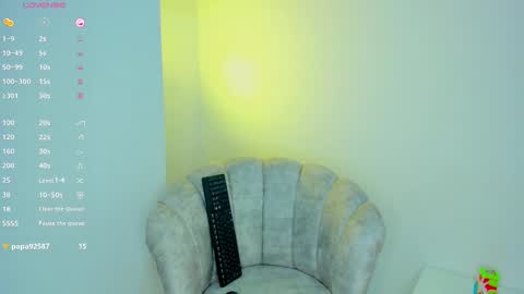 Keily brox online show from January 5, 2025, 9:37 am