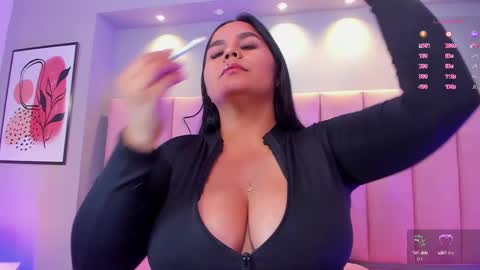 Keily Ross online show from February 14, 2025, 9:10 pm