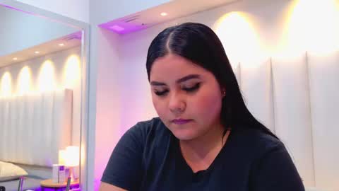 Snapshot of keily_ross1 chatting on June 11, 2026, 7:56 pm Keily Ross online show from June 11, 2026, 7:56 pm
