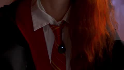 keira_knight online show from November 14, 2025, 10:18 pm