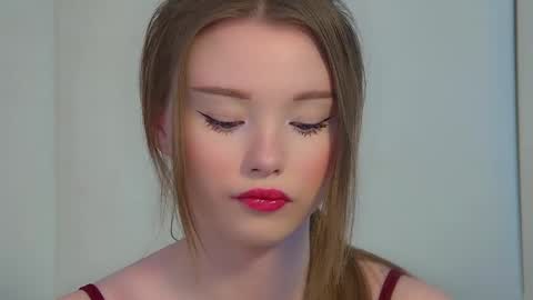 Snapshot of keiraace chatting on May 7, 2026, 6:24 pm Keira online show from May 7, 2026, 6:24 pm
