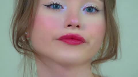 Snapshot of keiraace chatting on May 9, 2026, 10:09 am Keira online show from May 9, 2026, 10:09 am