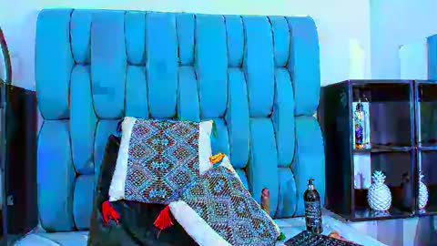   online show from February 8, 2025, 7:38 pm