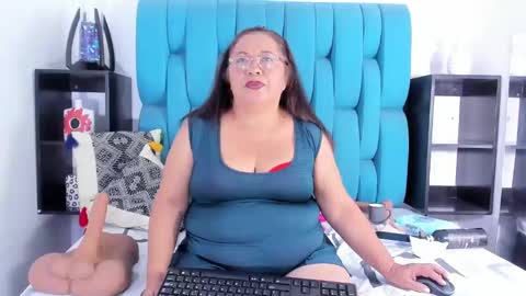   online show from March 8, 2025, 3:13 pm