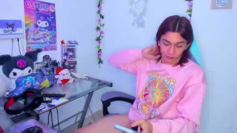 Keita moon online show from December 19, 2024, 8:23 pm