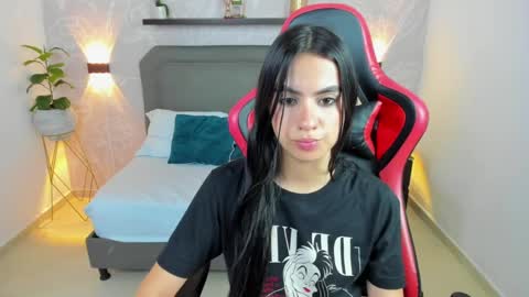 K E I T H Y online show from March 12, 2025, 10:17 pm