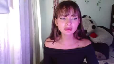 Snapshot of keity_russo03 chatting on June 1, 2026, 9:27 pm annie rosse16 online show from June 1, 2026, 9:27 pm