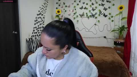 Snapshot of keka_teiku chatting on September 18, 2025, 10:12 pm keka_teiku online show from September 18, 2025, 10:12 pm