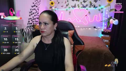 Snapshot of keka_teiku chatting on October 14, 2025, 3:18 am keka_teiku online show from October 14, 2025, 3:18 am