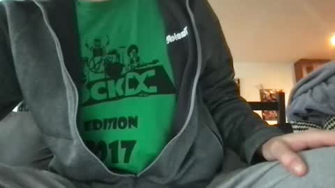 Snapshot of kelkun2828 chatting on November 23, 2025, 6:08 pm kelkun2828 online show from November 23, 2025, 6:08 pm