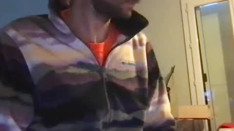 Snapshot of kelkun2828 chatting on February 7, 2026, 7:34 am kelkun2828 online show from February 7, 2026, 7:34 am