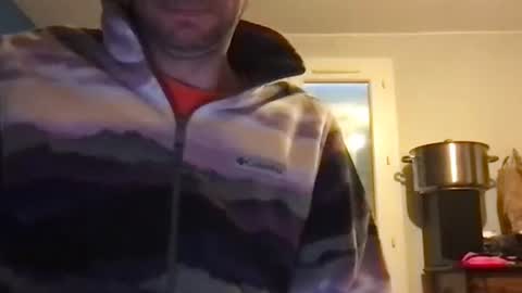 Snapshot of kelkun2828 chatting on March 3, 2026, 7:58 am kelkun2828 online show from March 3, 2026, 7:58 am