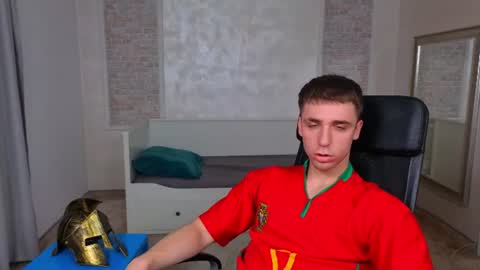 KellenWest online show from July 17, 2026, 4:41 am