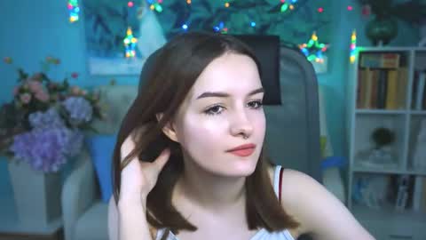 kelliebanshe online show from July 31, 2026, 4:56 am