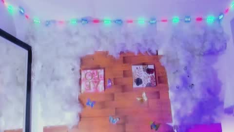 kelly__thomson online show from February 27, 2025, 10:42 pm