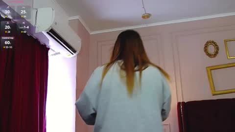 Kelly online show from October 17, 2025, 9:23 am