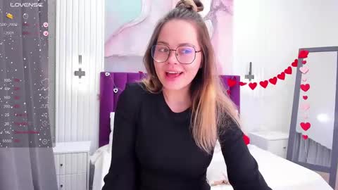 Kelly online show from February 21, 2025, 6:07 am