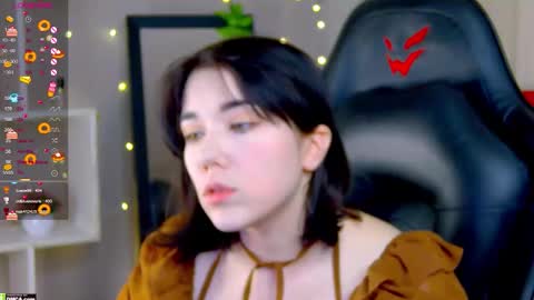 Kelly online show from December 4, 2025, 10:02 am