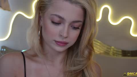 Kelly online show from September 30, 2025, 5:45 am