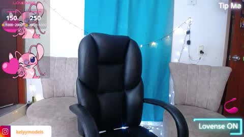 elena online show from October 7, 2025, 9:01 pm