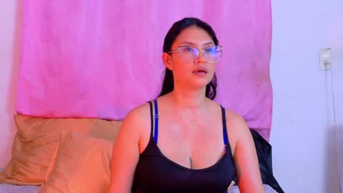 elena online show from June 11, 2026, 2:53 am