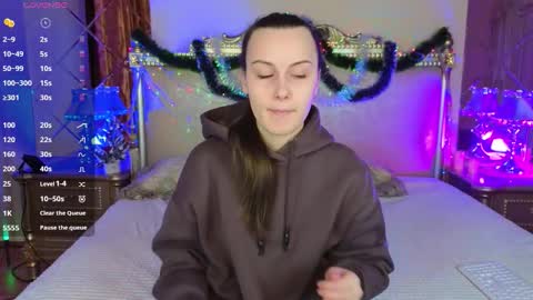 Im Kelly online show from December 17, 2025, 1:17 pm